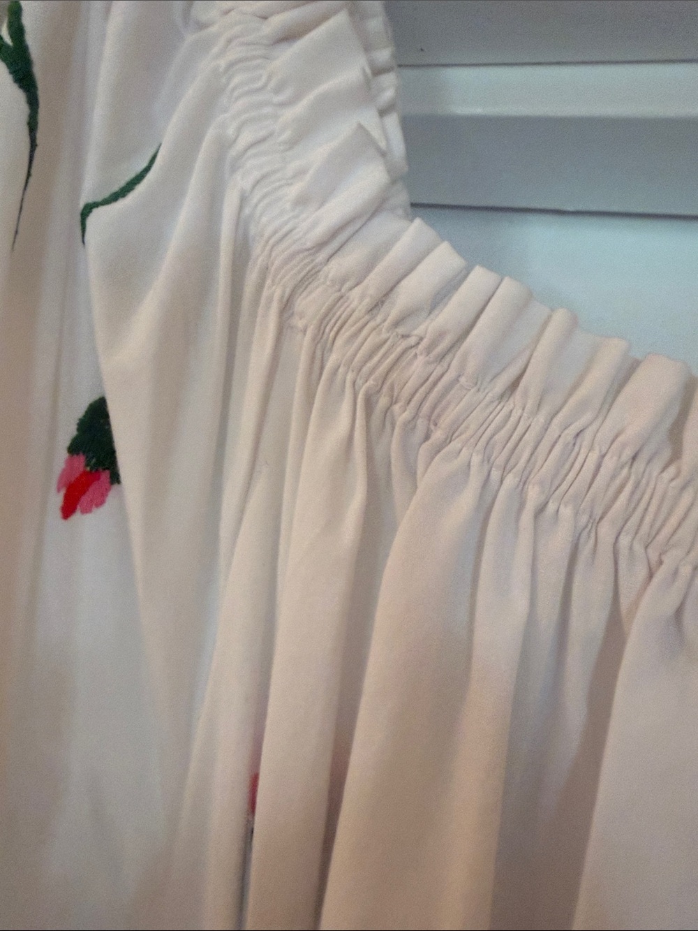 Mi Golondrina White Maxi Dress with Pink Floral Embroidery - Picture 5 of 8